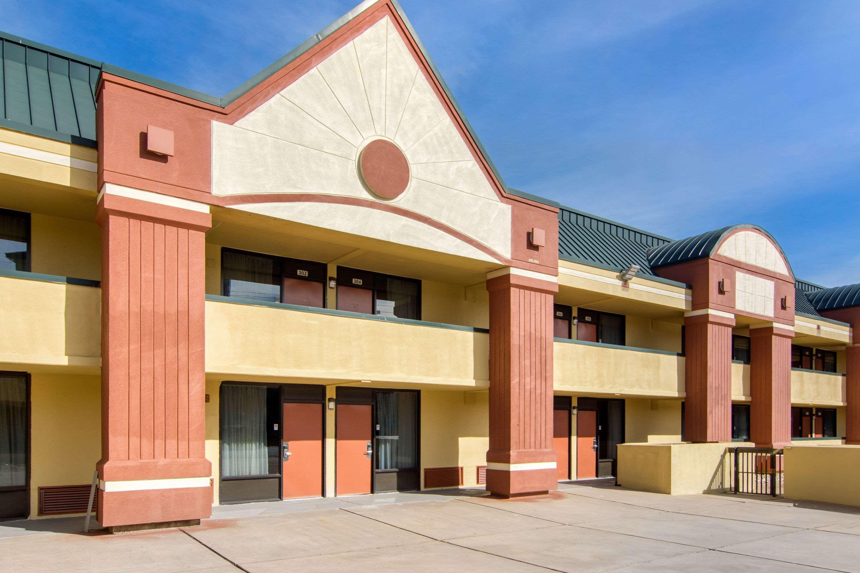 Suburban Studios Macon Dış mekan fotoğraf